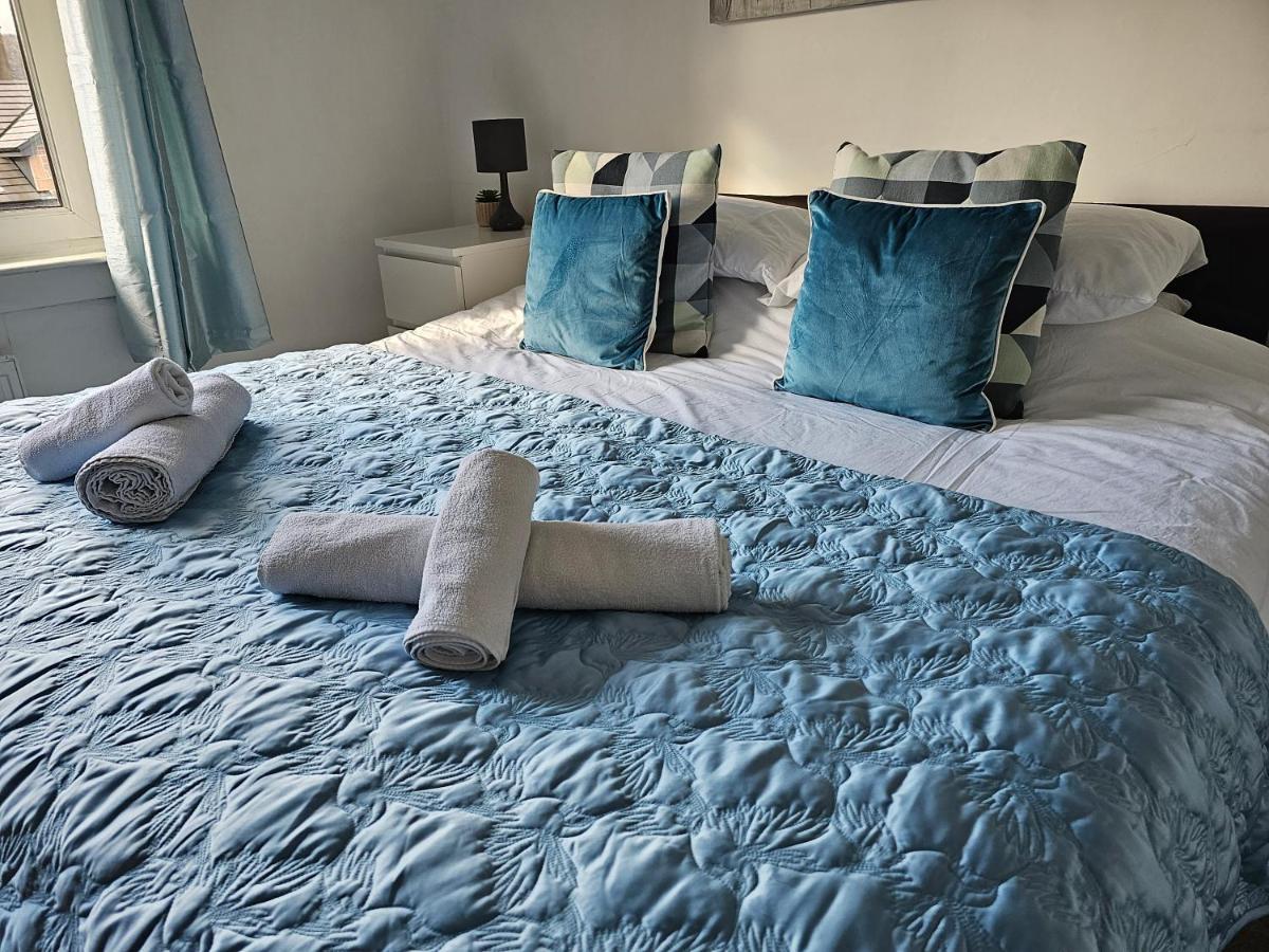 Snug - Meadhan Apartment Хеленсборо Экстерьер фото